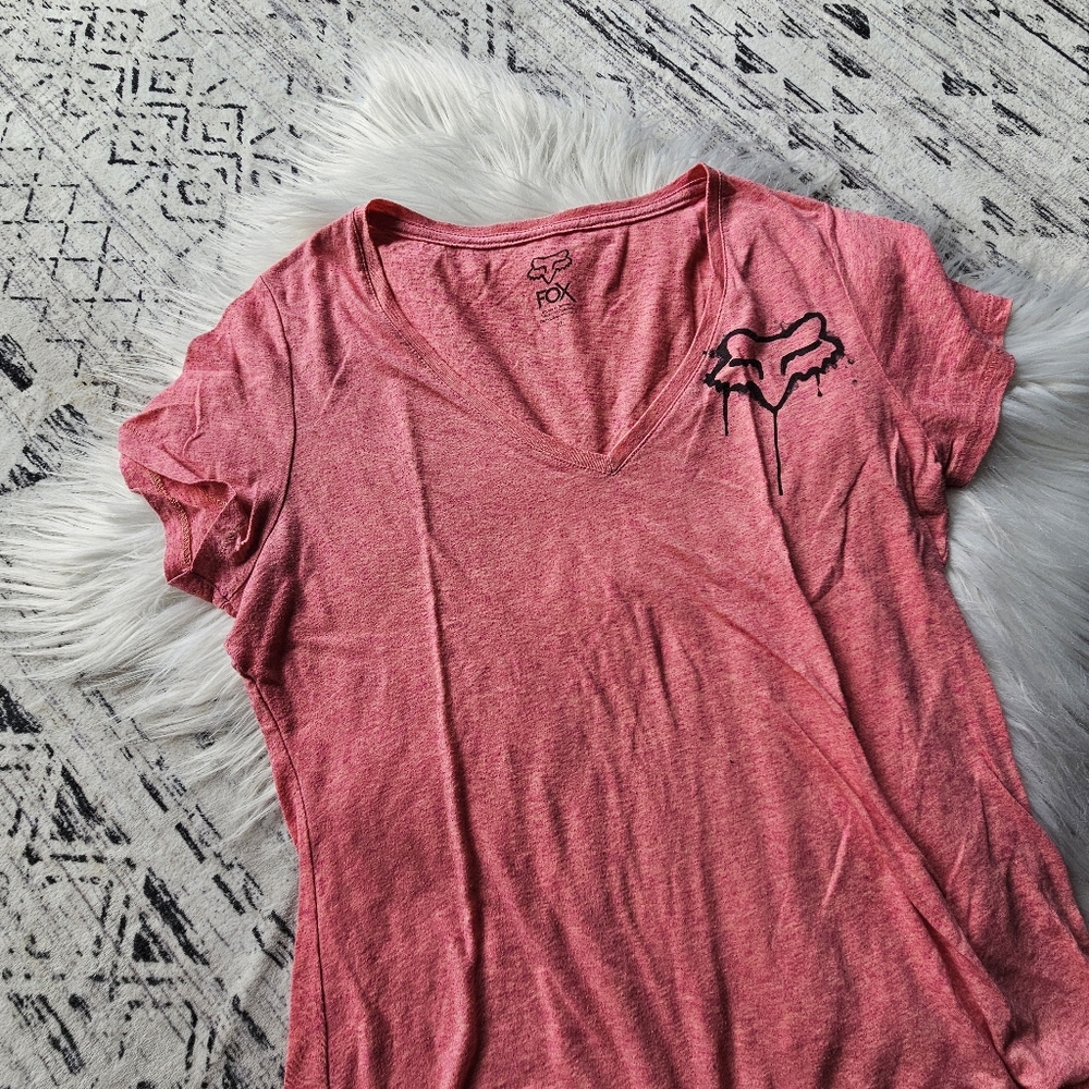 Fox Women's Heathered Coral V-Neck Tee